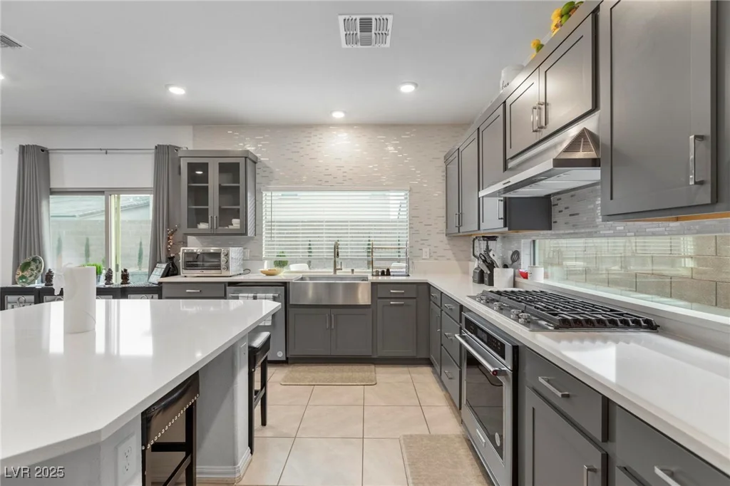 7153 Grace Estate, Las Vegas, NV 89113