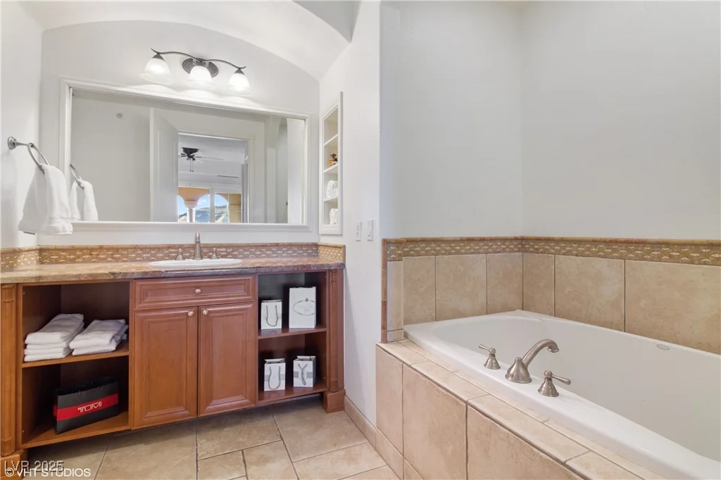 21 Via Visione, Henderson, NV 89011