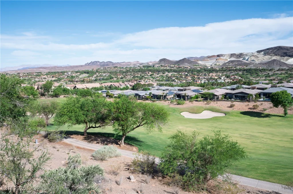 21 Via Visione, Henderson, NV 89011