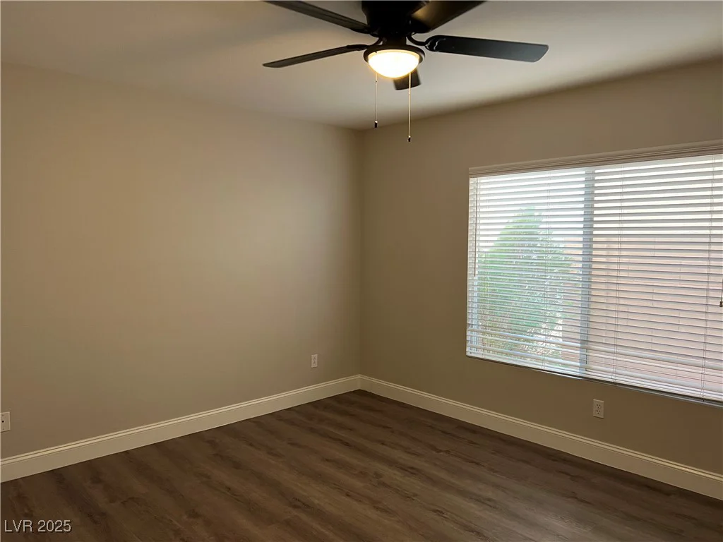 11009 Royal Highlands, Las Vegas, NV 89141