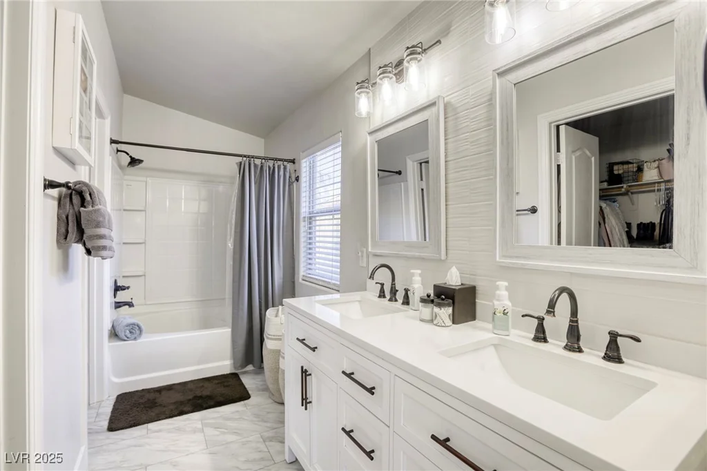 1099 Sheer Paradise, Henderson, NV 89002