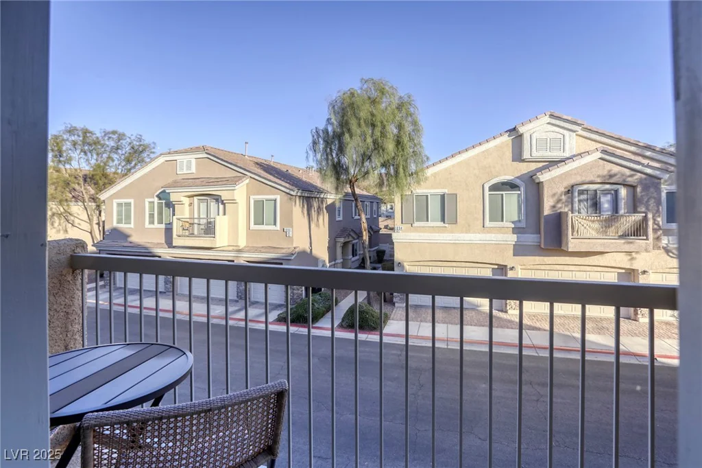 1099 Sheer Paradise, Henderson, NV 89002