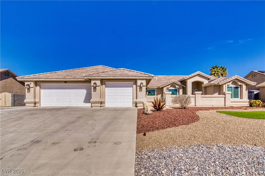 5090 Balhurst, Pahrump, NV 89061