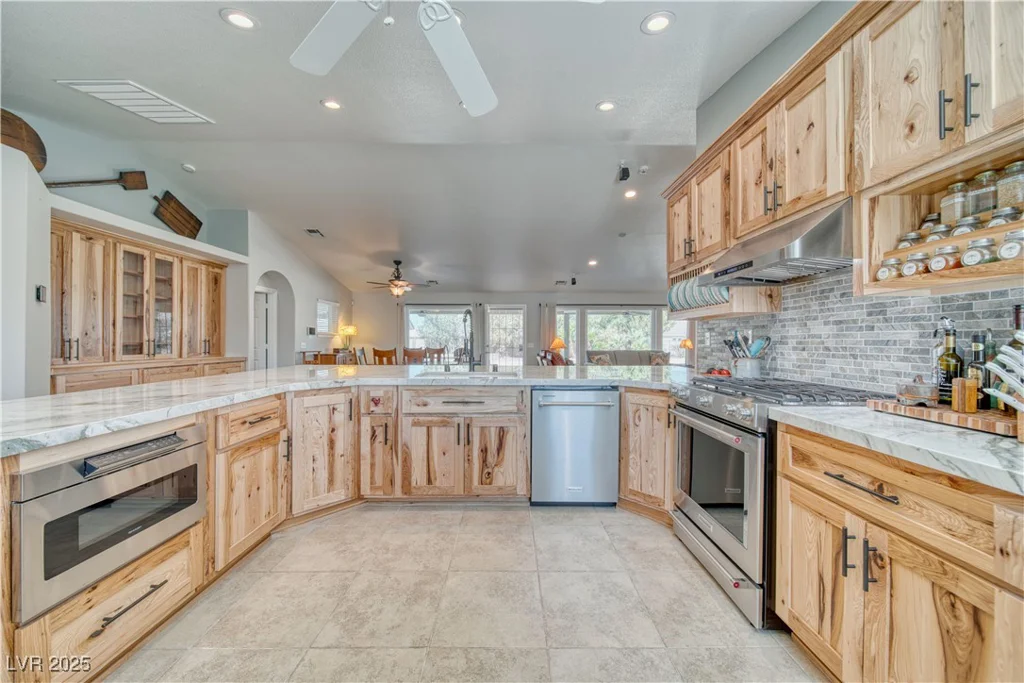 5090 Balhurst, Pahrump, NV 89061