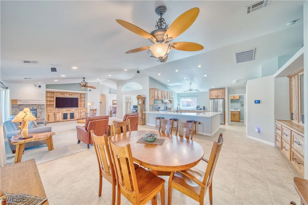 5090 Balhurst, Pahrump, NV 89061