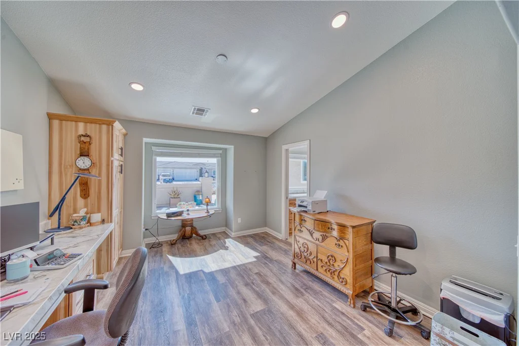 5090 Balhurst, Pahrump, NV 89061