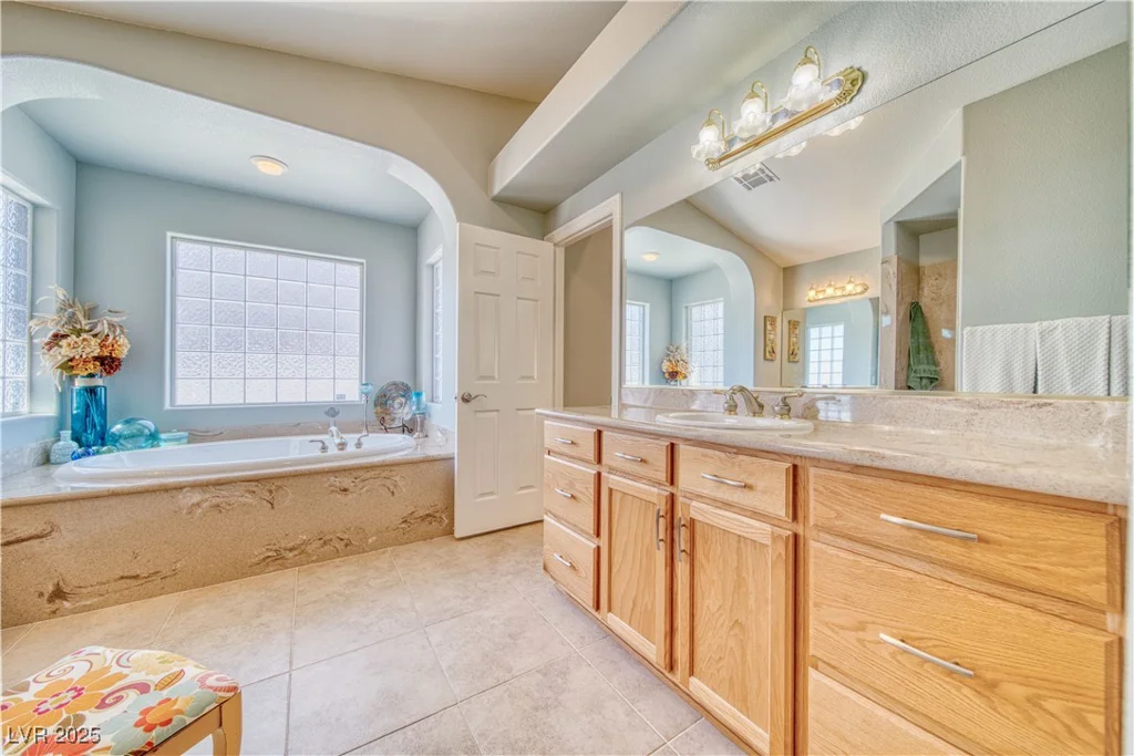 5090 Balhurst, Pahrump, NV 89061