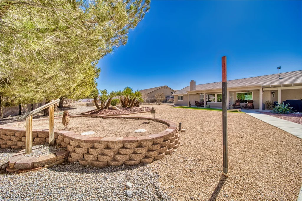 5090 Balhurst, Pahrump, NV 89061
