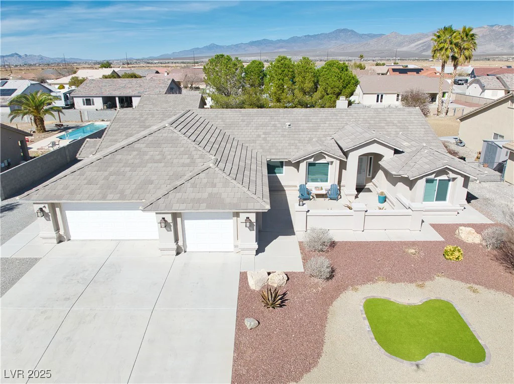 5090 Balhurst, Pahrump, NV 89061