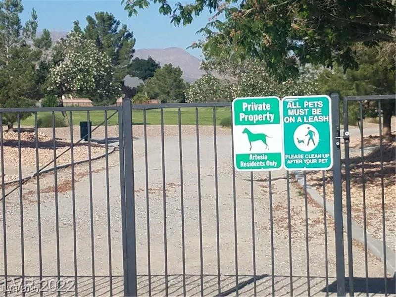 5090 Balhurst, Pahrump, NV 89061