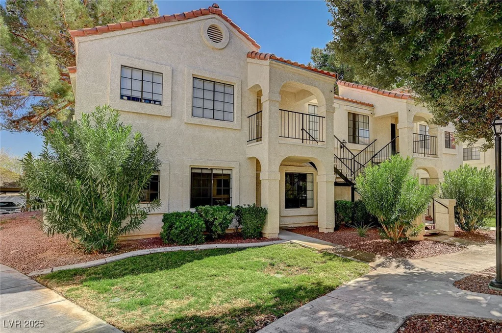 4718 Nara Vista, Las Vegas, NV 89103