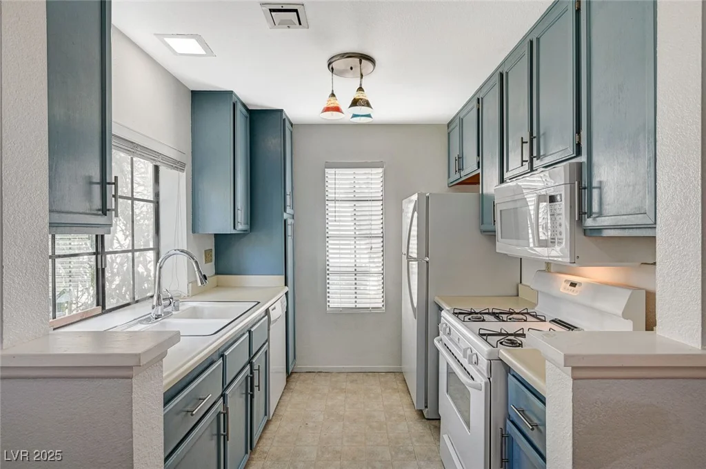 4718 Nara Vista, Las Vegas, NV 89103