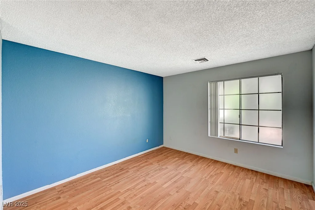 4718 Nara Vista, Las Vegas, NV 89103