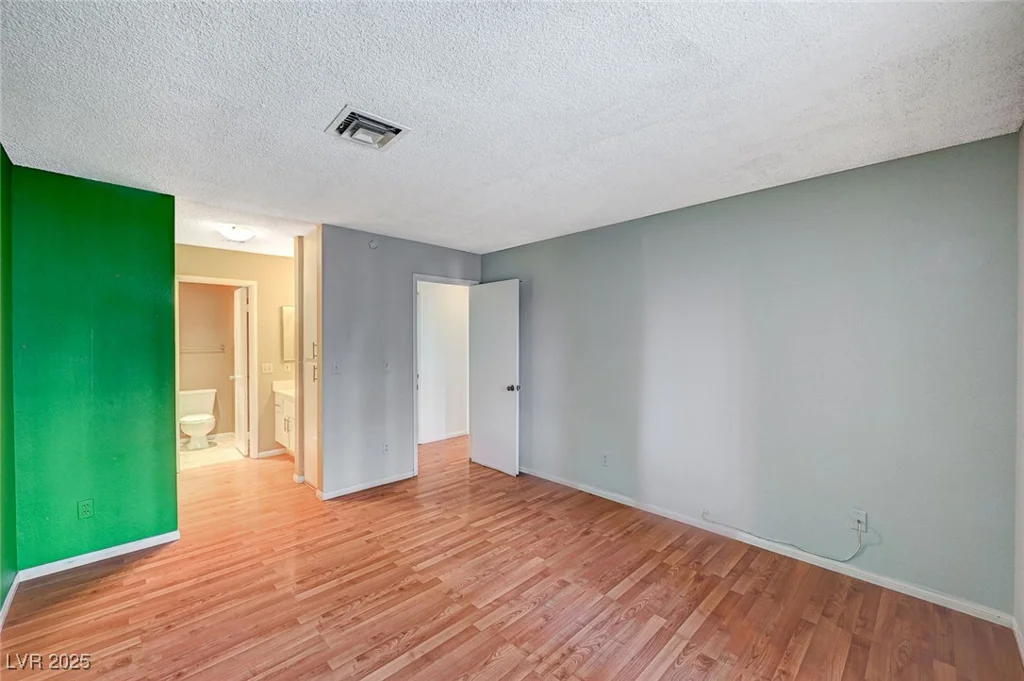 4718 Nara Vista, Las Vegas, NV 89103