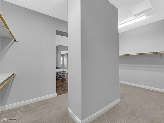 380 Baratheon, Las Vegas, NV 89183