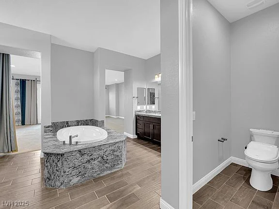 380 Baratheon, Las Vegas, NV 89183
