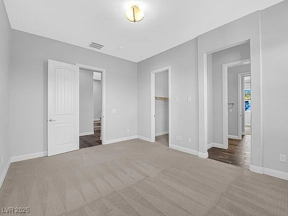 380 Baratheon, Las Vegas, NV 89183