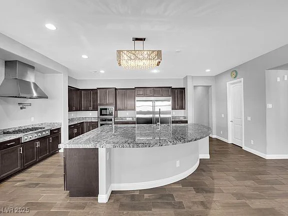 380 Baratheon, Las Vegas, NV 89183