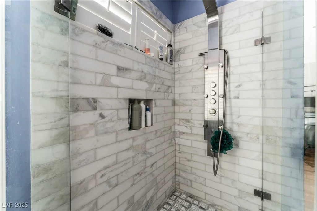 7837 Silver Plateau, Las Vegas, NV 89128