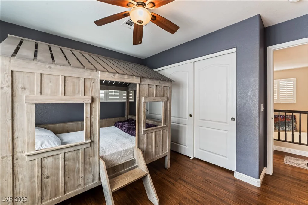 7837 Silver Plateau, Las Vegas, NV 89128