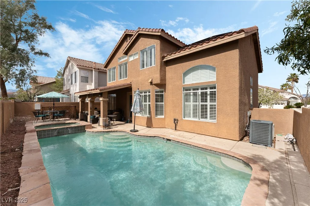 7837 Silver Plateau, Las Vegas, NV 89128