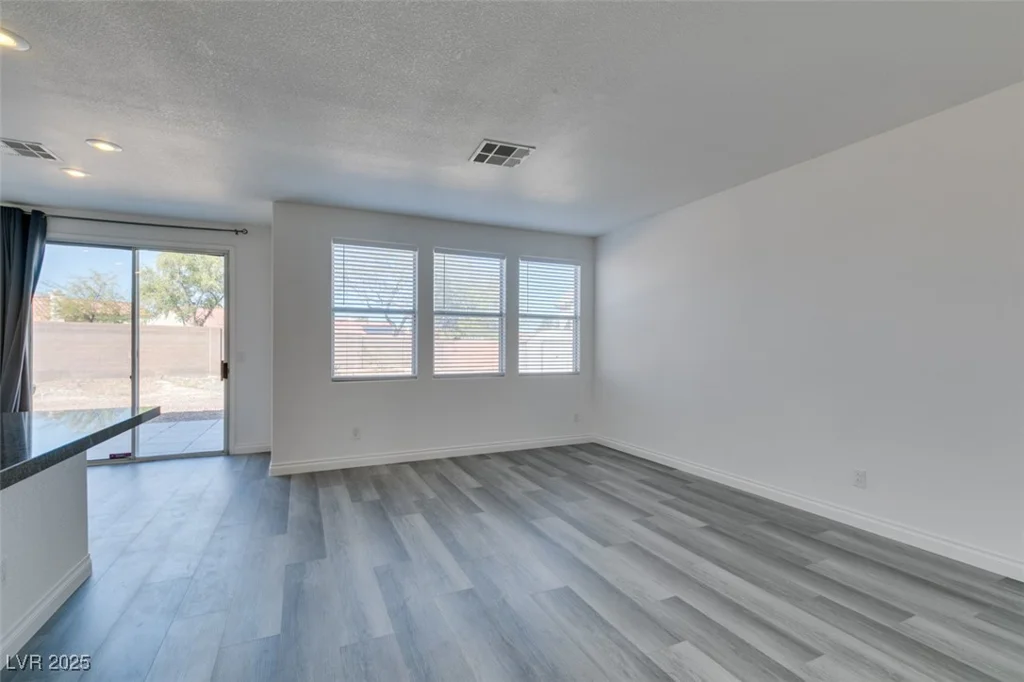 4141 Coburn, North Las Vegas, NV 89032