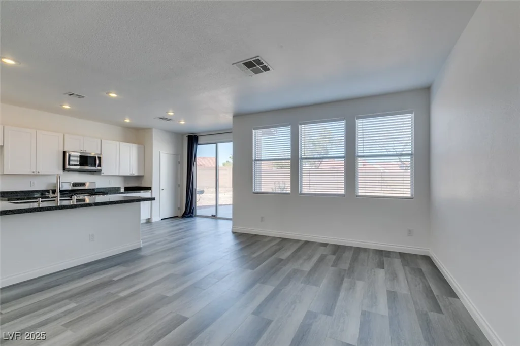 4141 Coburn, North Las Vegas, NV 89032