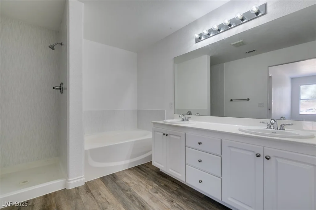 4141 Coburn, North Las Vegas, NV 89032