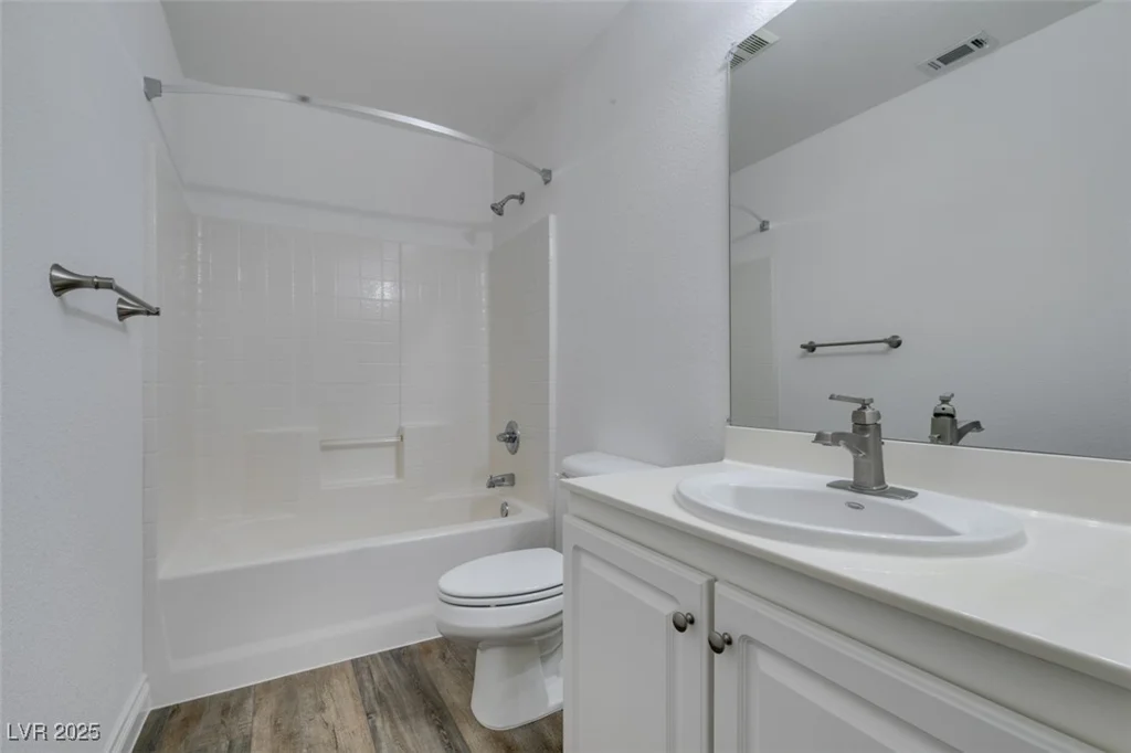 4141 Coburn, North Las Vegas, NV 89032