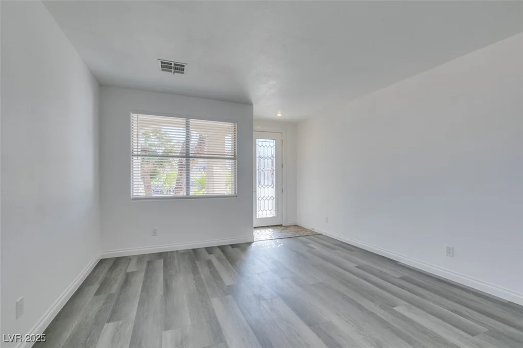 4141 Coburn, North Las Vegas, NV 89032