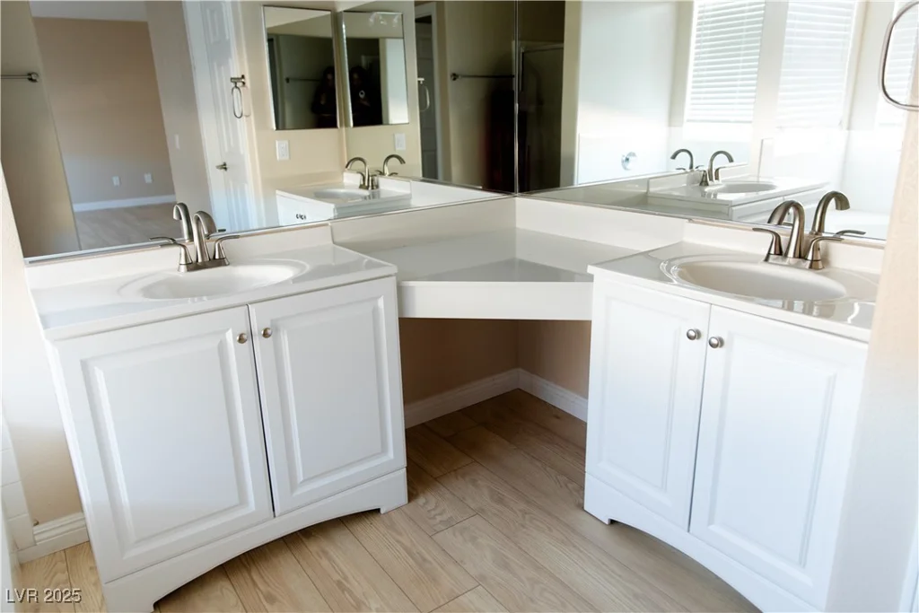 9424 Fox Forest, Las Vegas, NV 89129