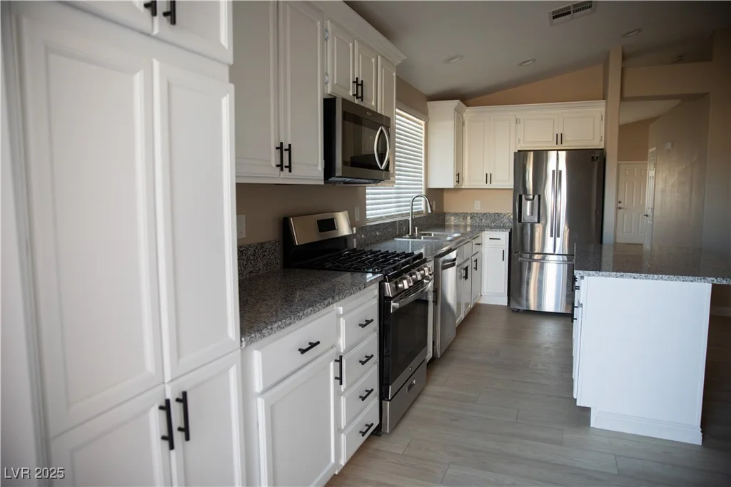9424 Fox Forest, Las Vegas, NV 89129