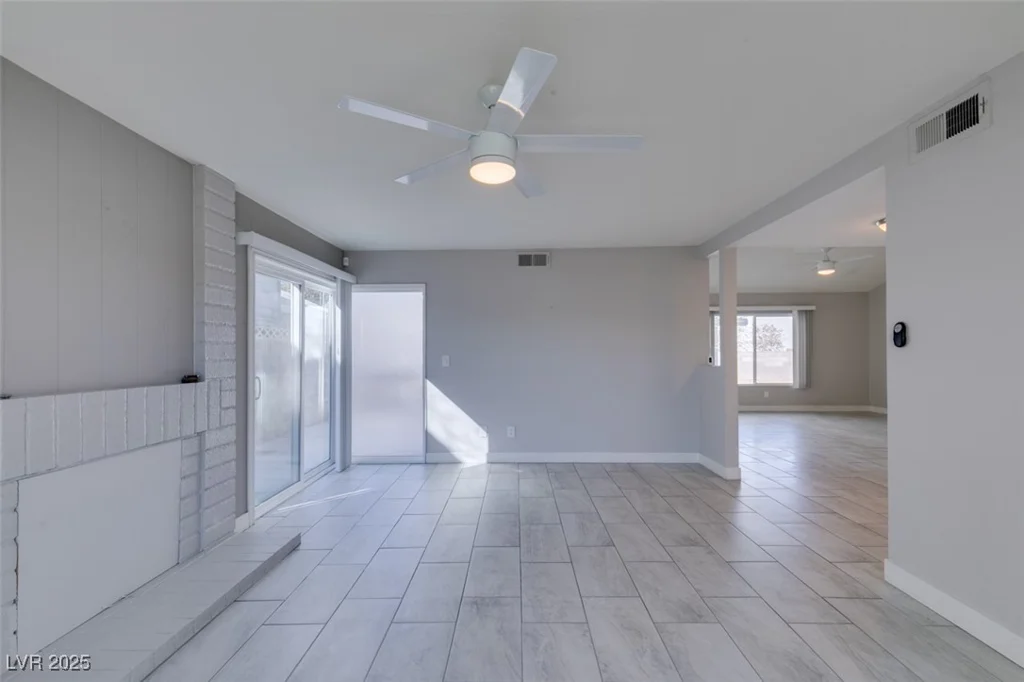 5049 Lancaster, Las Vegas, NV 89120