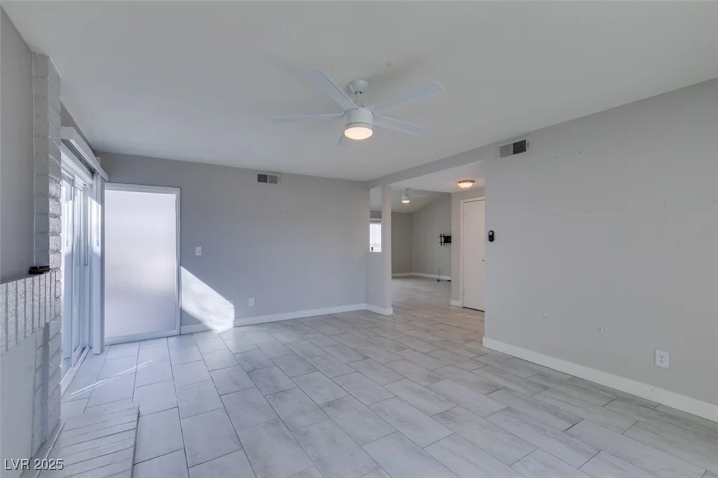 5049 Lancaster, Las Vegas, NV 89120