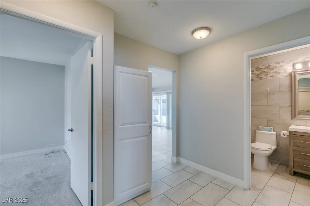 5049 Lancaster, Las Vegas, NV 89120
