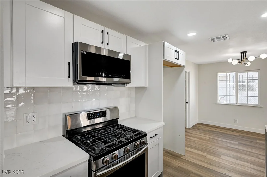 4804 El Tesoro, Las Vegas, NV 89121