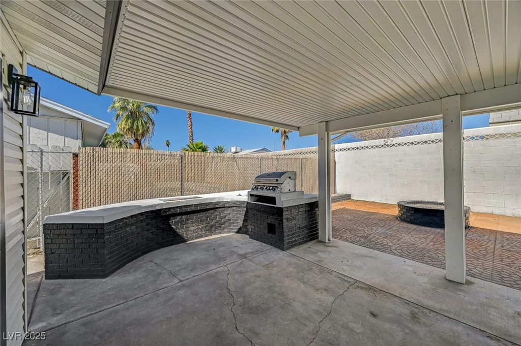 4804 El Tesoro, Las Vegas, NV 89121