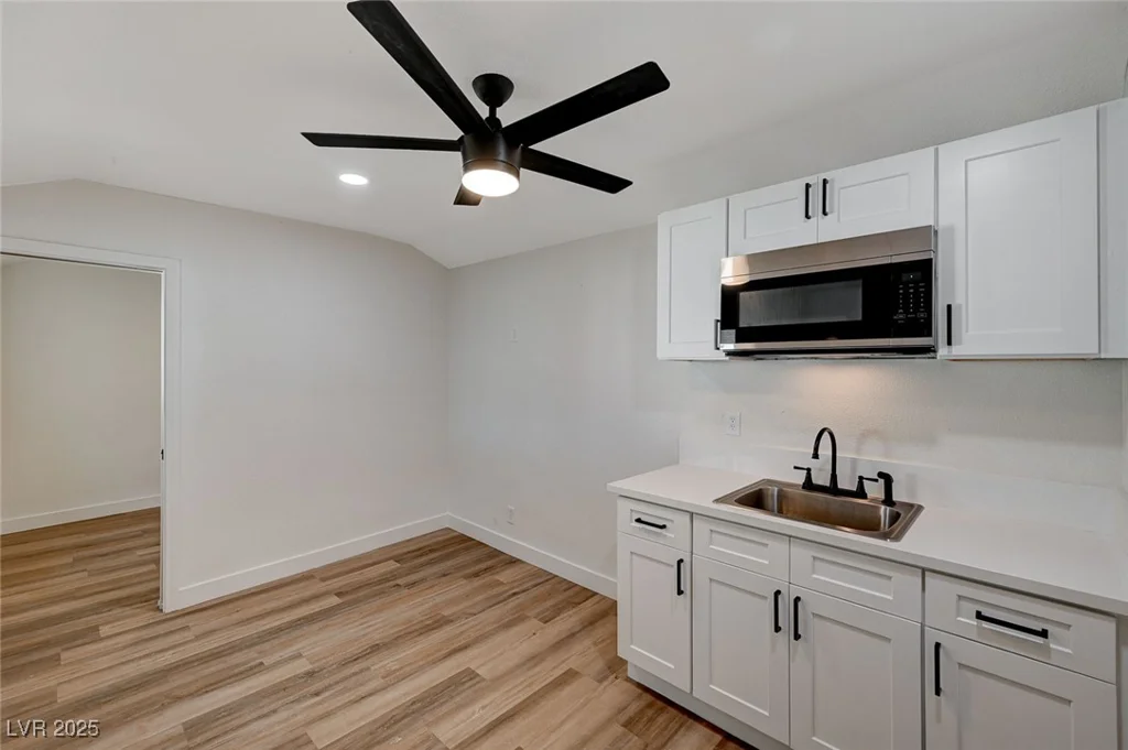 4804 El Tesoro, Las Vegas, NV 89121