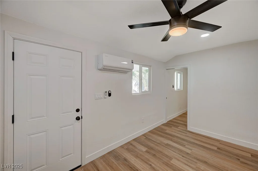 4804 El Tesoro, Las Vegas, NV 89121