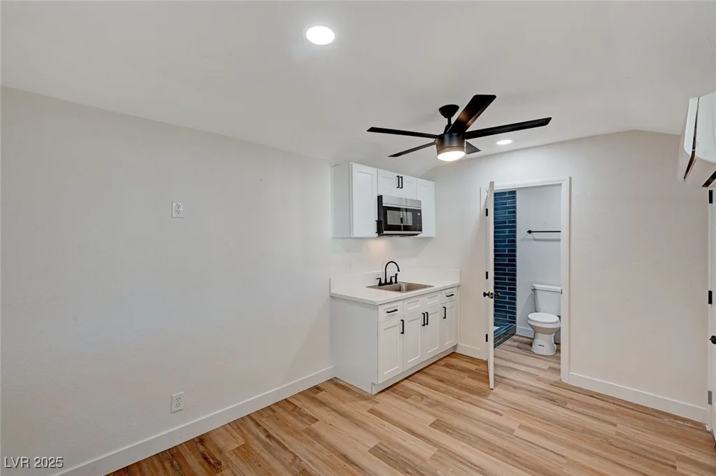 4804 El Tesoro, Las Vegas, NV 89121