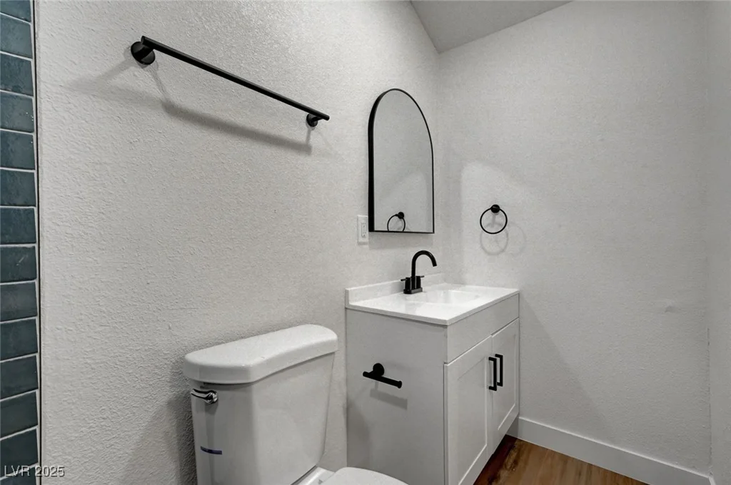 4804 El Tesoro, Las Vegas, NV 89121