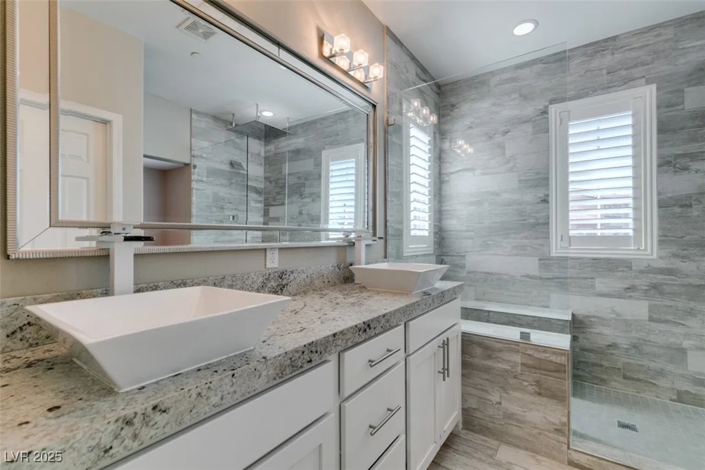 11396 Ogden Mills, Las Vegas, NV 89135