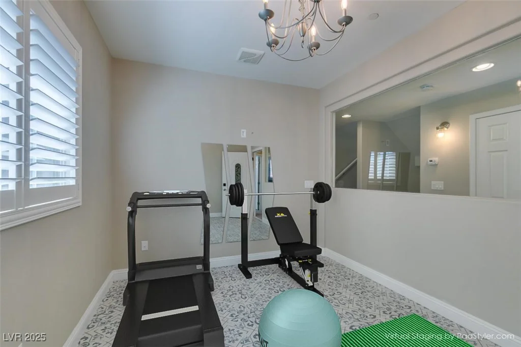 11396 Ogden Mills, Las Vegas, NV 89135