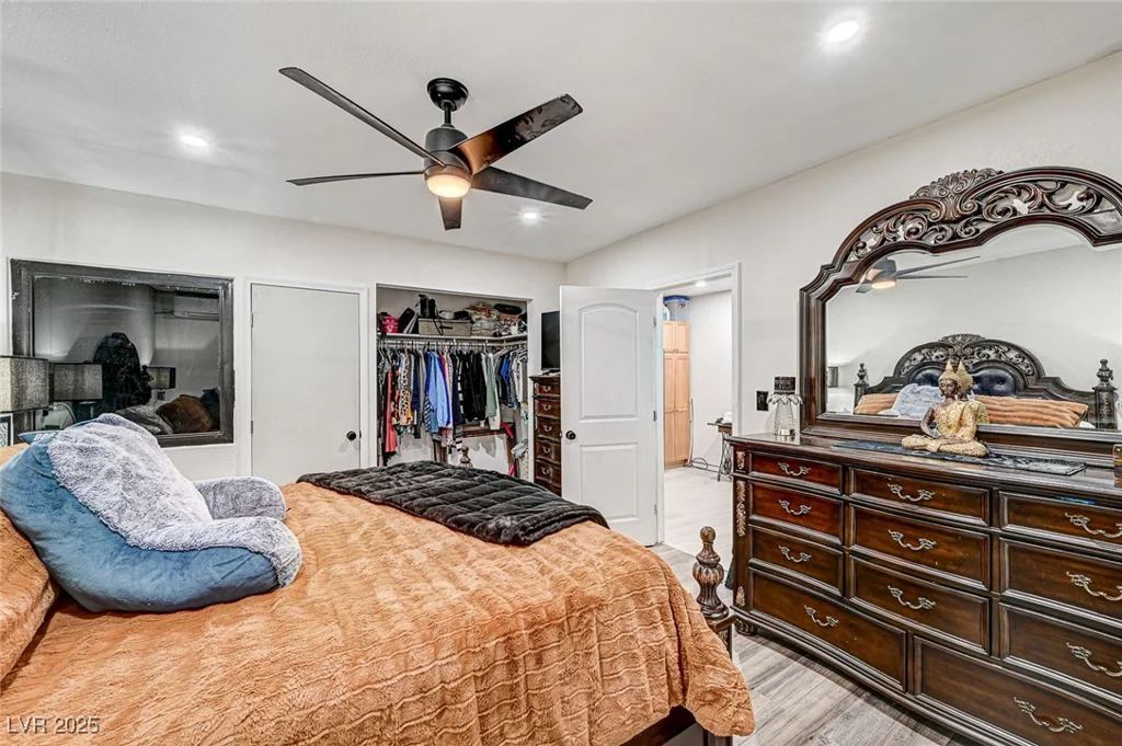 321 Agora, Las Vegas, NV 89110