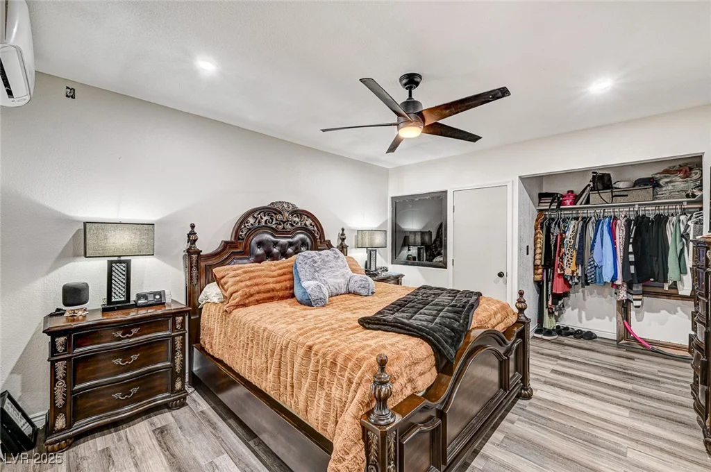 321 Agora, Las Vegas, NV 89110