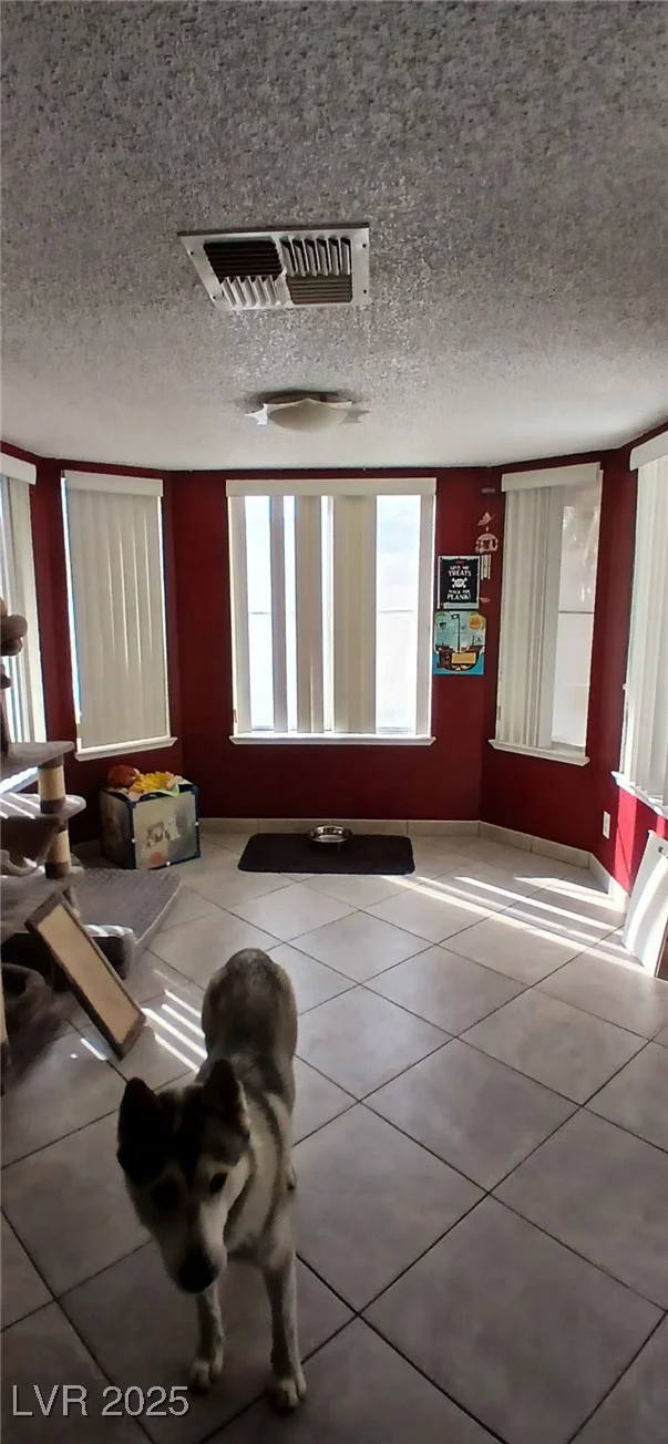6717 Sheffield, Las Vegas, NV 89108