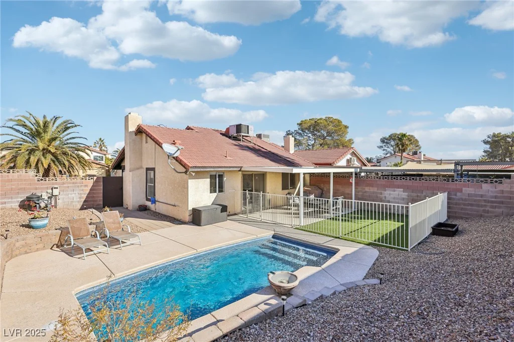 8805 Pavia, Las Vegas, NV 89117