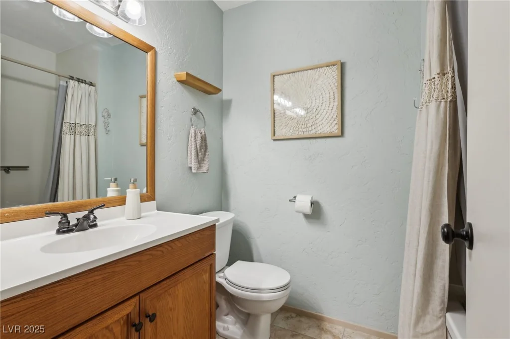 8805 Pavia, Las Vegas, NV 89117