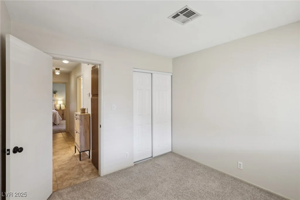 8805 Pavia, Las Vegas, NV 89117