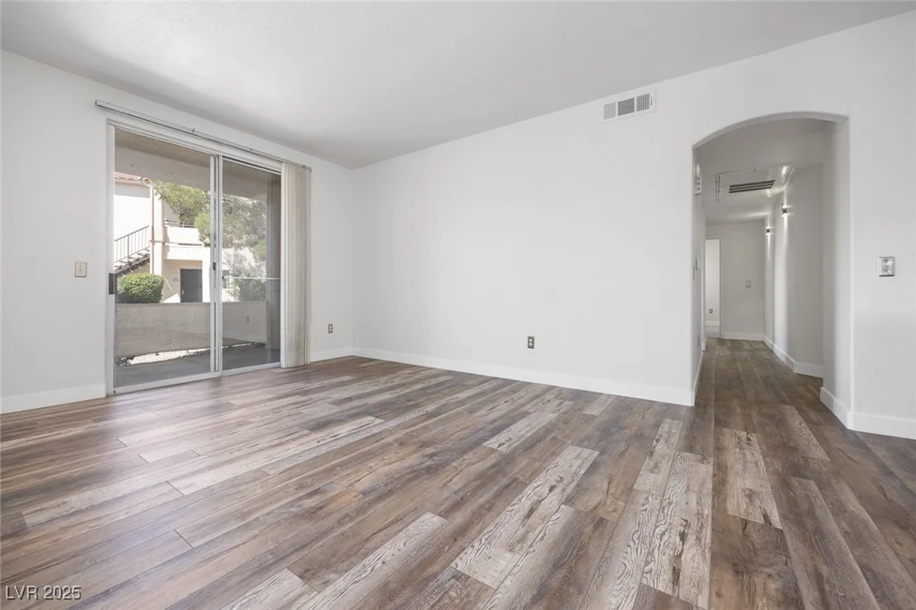 1830 Buffalo, Las Vegas, NV 89128